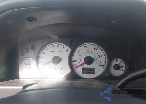 2003 Ford Escape Xlt z USA, uszkodzony, nr VIN 1FMYU03193KD92461